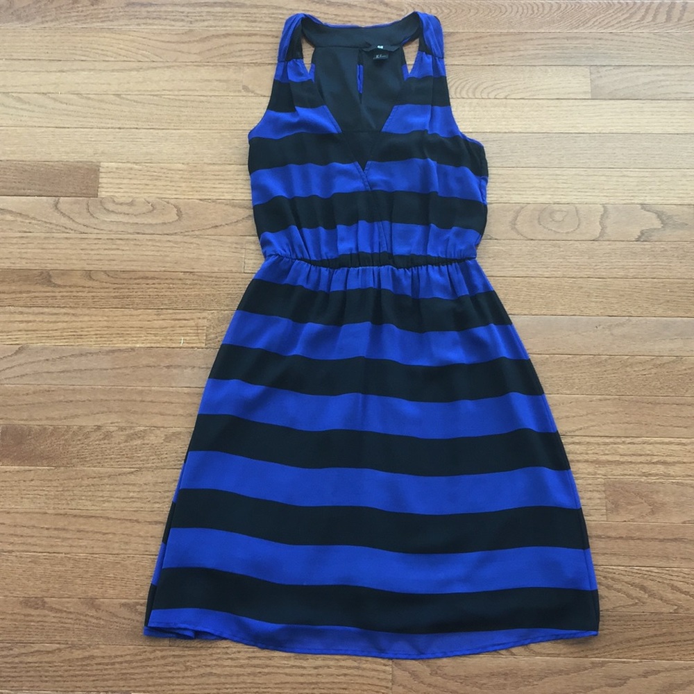 H&M dress size 4